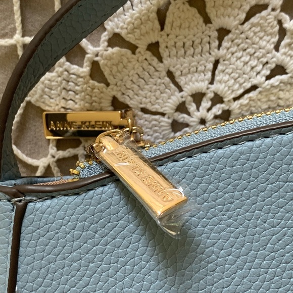 Anne Klein | New without tags blue purse pebbled faux leather crossbody … - Picture 2 of 9